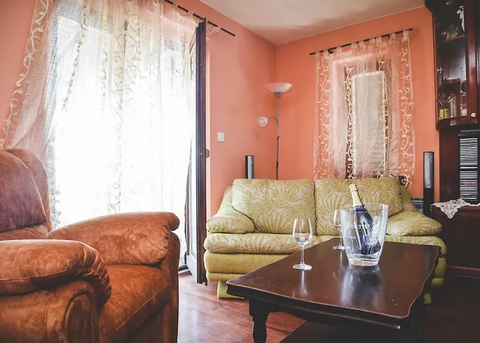 Appartement And Tacy